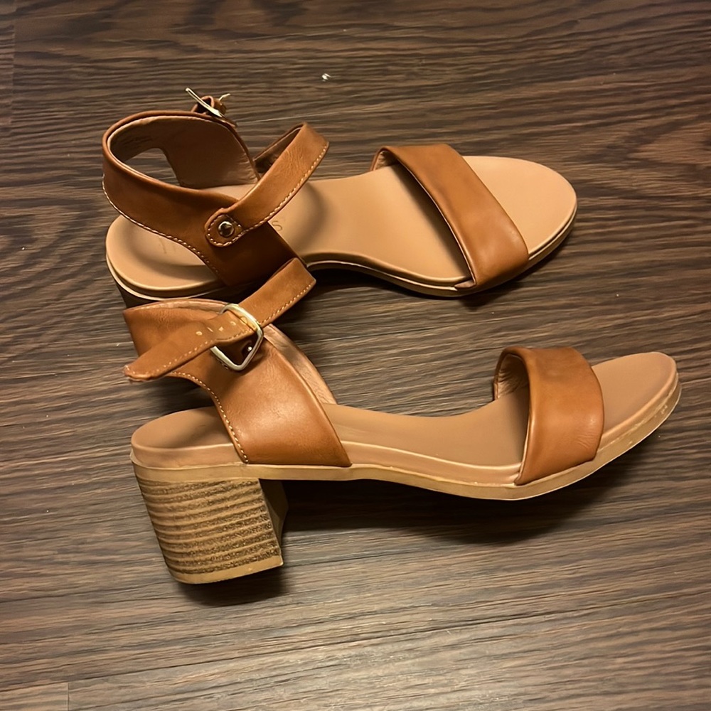 lightly worn to two weddings!